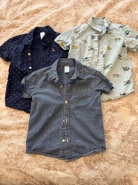 3T short sleeve button down shirt bundle.